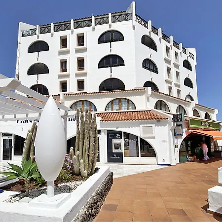 Elegance Duplex Parque Santiago2 Апартаменты *