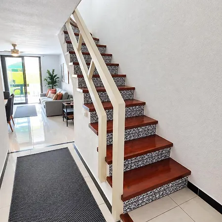 Apartament Elegance Duplex Parque Santiago2