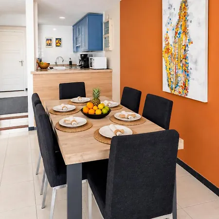 Elegance Duplex Parque Santiago2 *